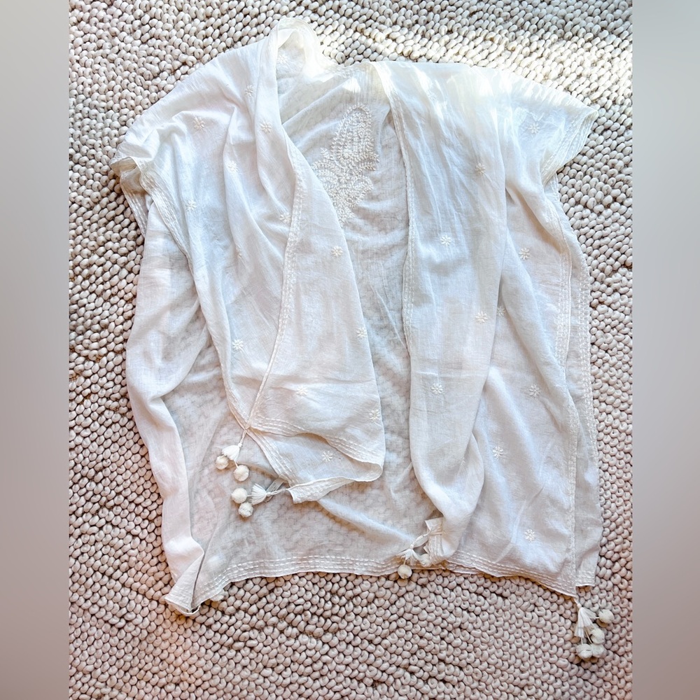 Star Mela embroidered kimono beach cover up robe white